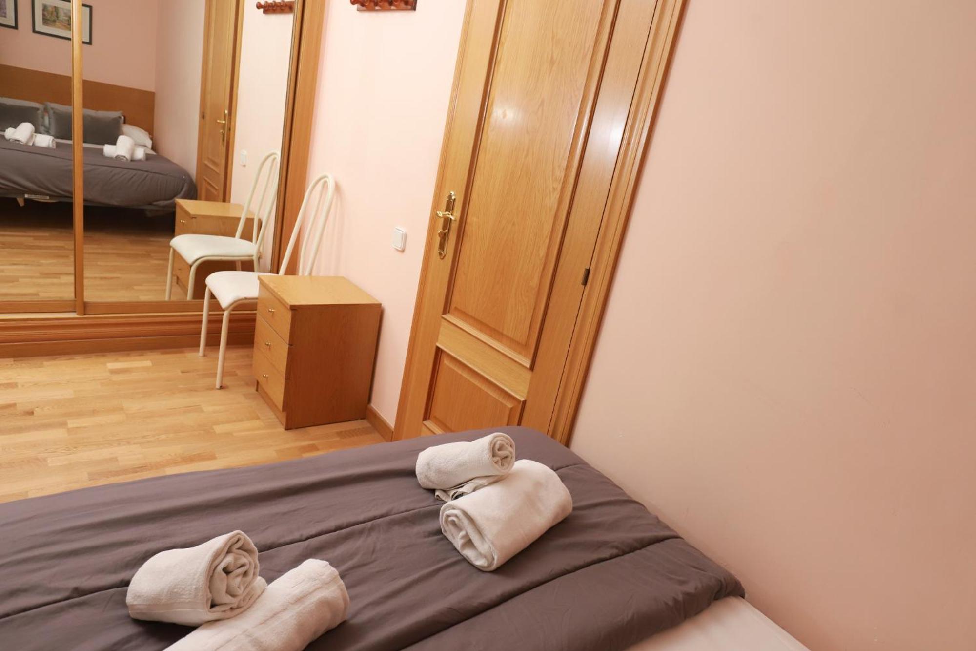 Apartamento Differentflats Rubens Salou Habitación foto