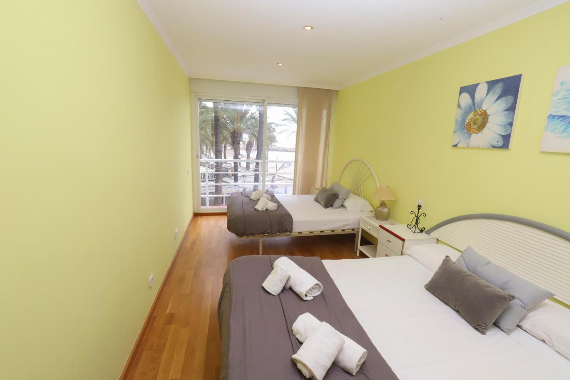 Apartamento Differentflats Rubens Salou Habitación foto