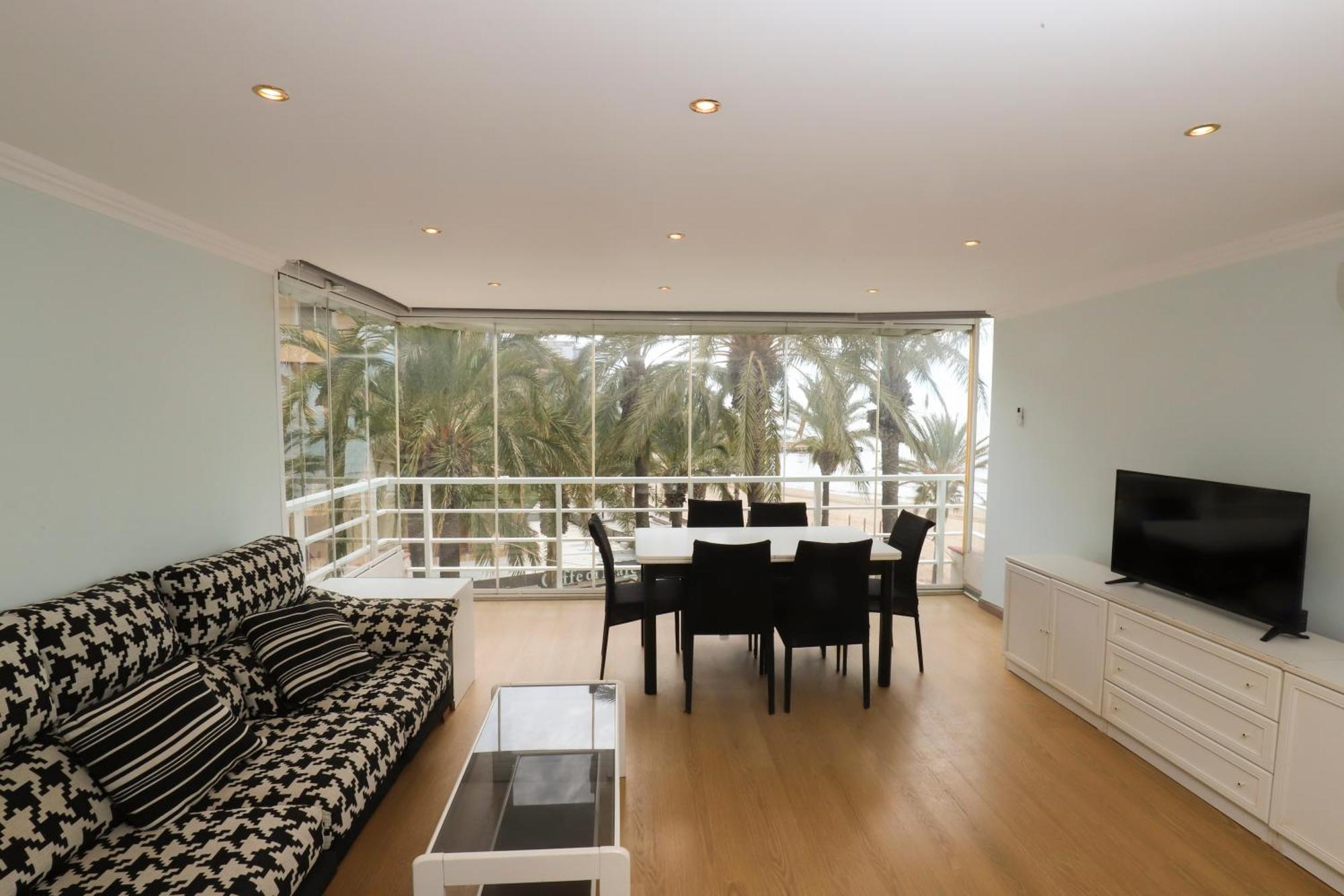 Apartamento Differentflats Rubens Salou Habitación foto