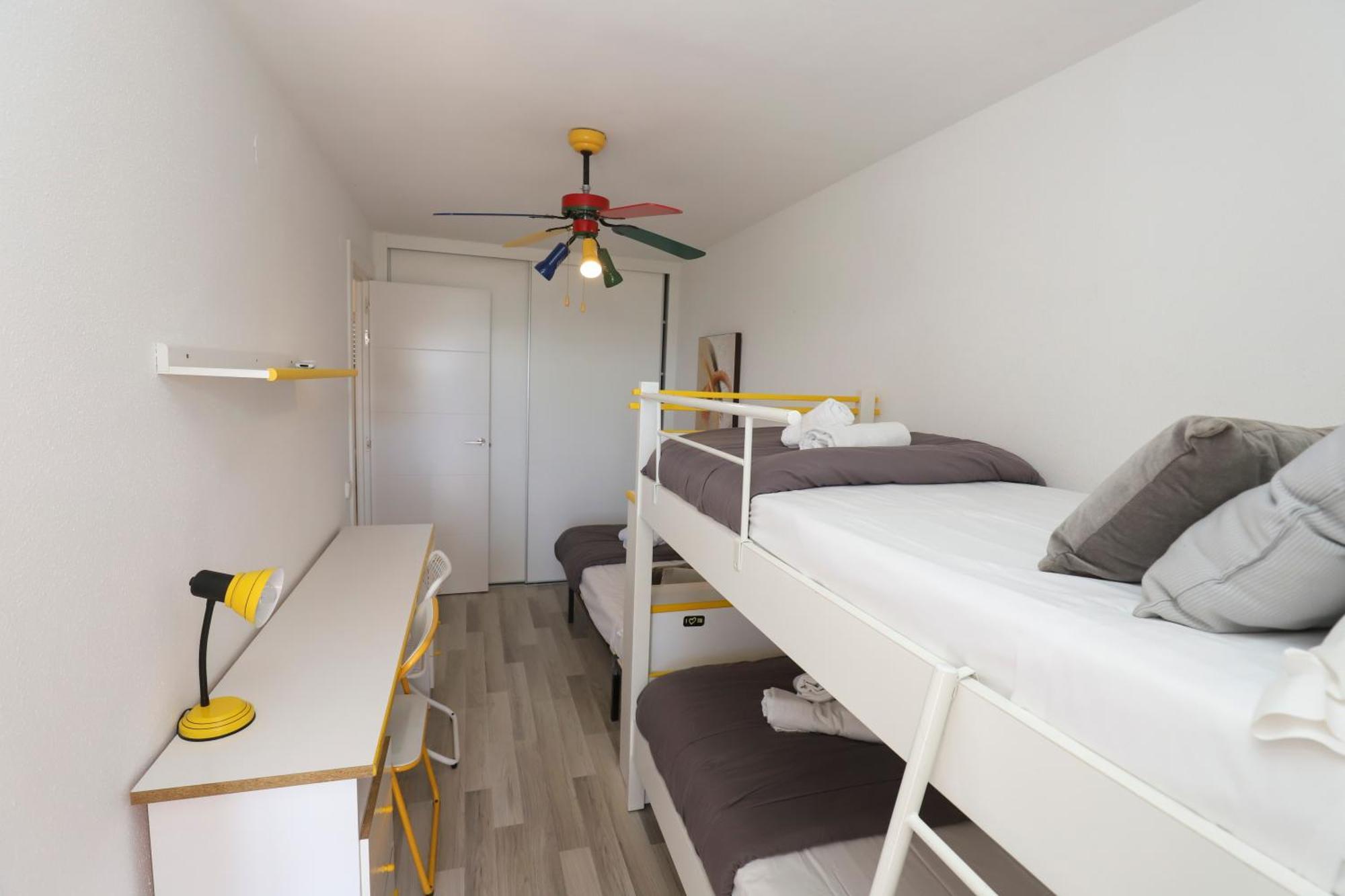 Apartamento Differentflats Rubens Salou Habitación foto