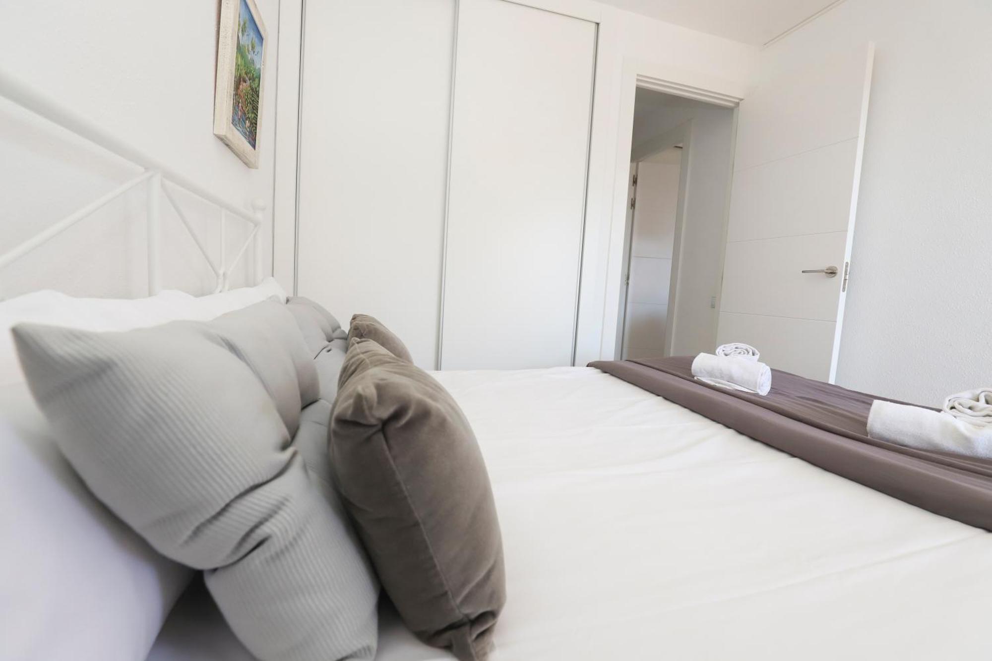 Apartamento Differentflats Rubens Salou Habitación foto