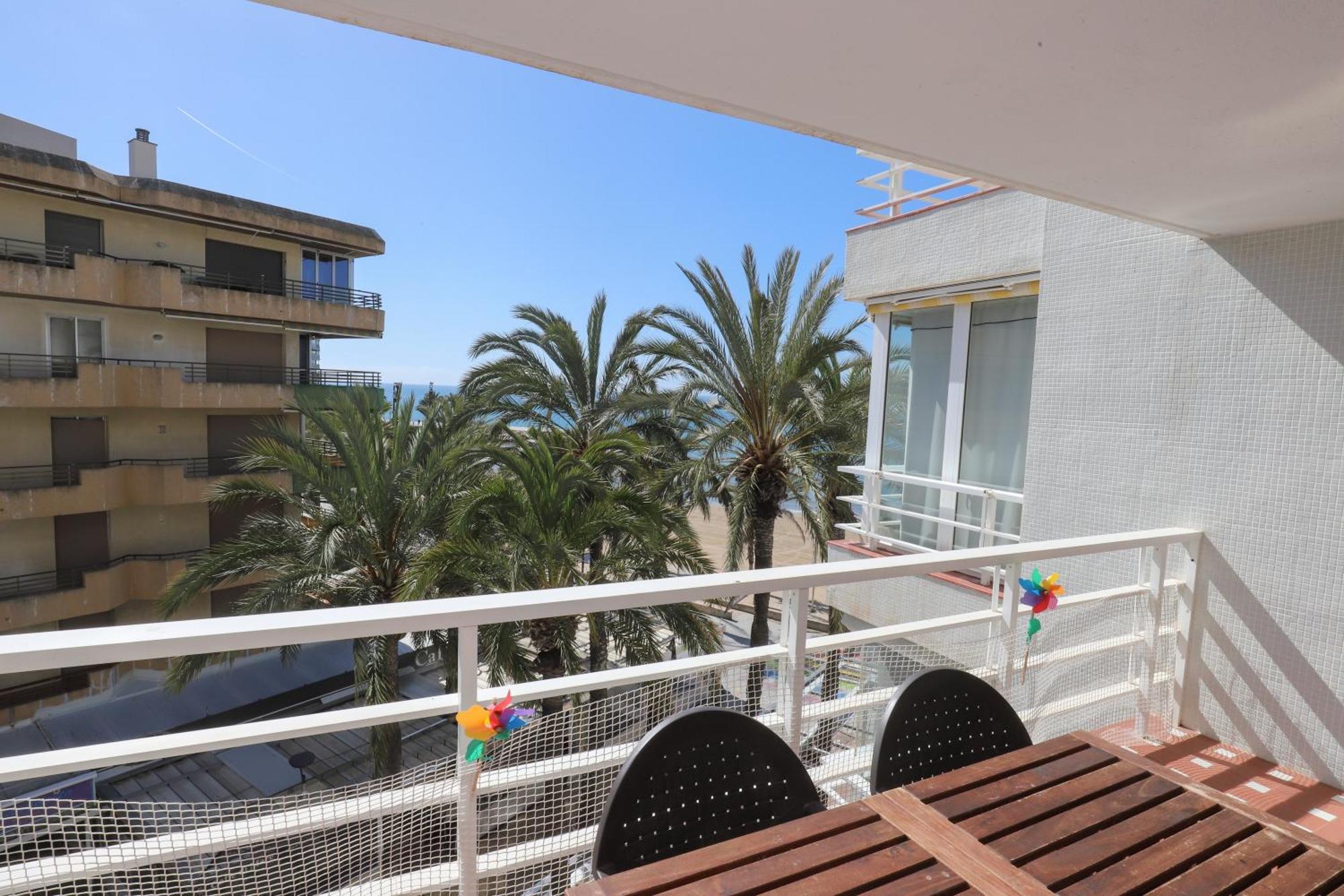 Apartamento Differentflats Rubens Salou Habitación foto